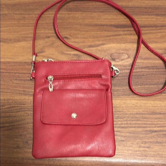 NWOT Red Vegan Leather Crossbody Bag. - Picture 1 of 5